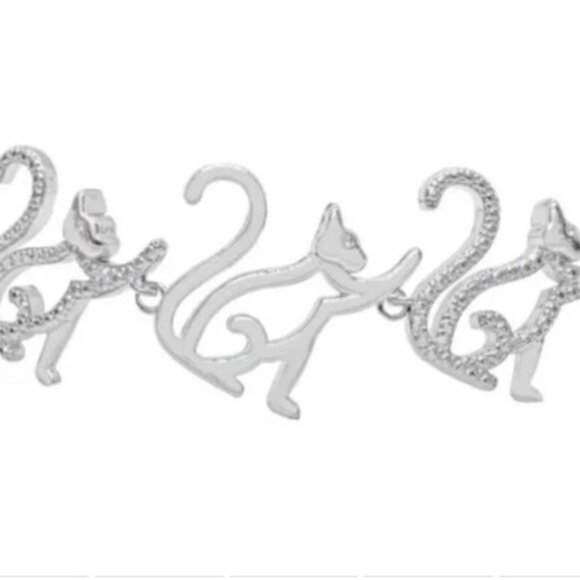 Kitty Cat Adjustable Bolo Platinum Bracelet w/Diamond Accents (BEAUTIFUL!) - Picture 3 of 6
